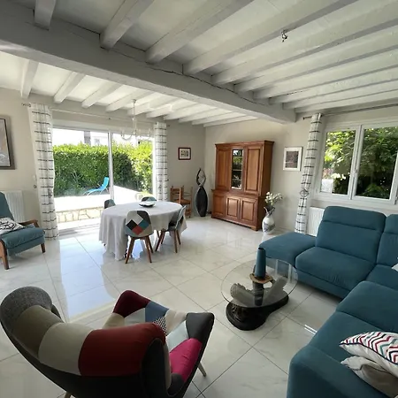 Сasa de vacaciones Paisible Avec Piscine Privee Et Jardin Clos - Fr-1-71-109 *